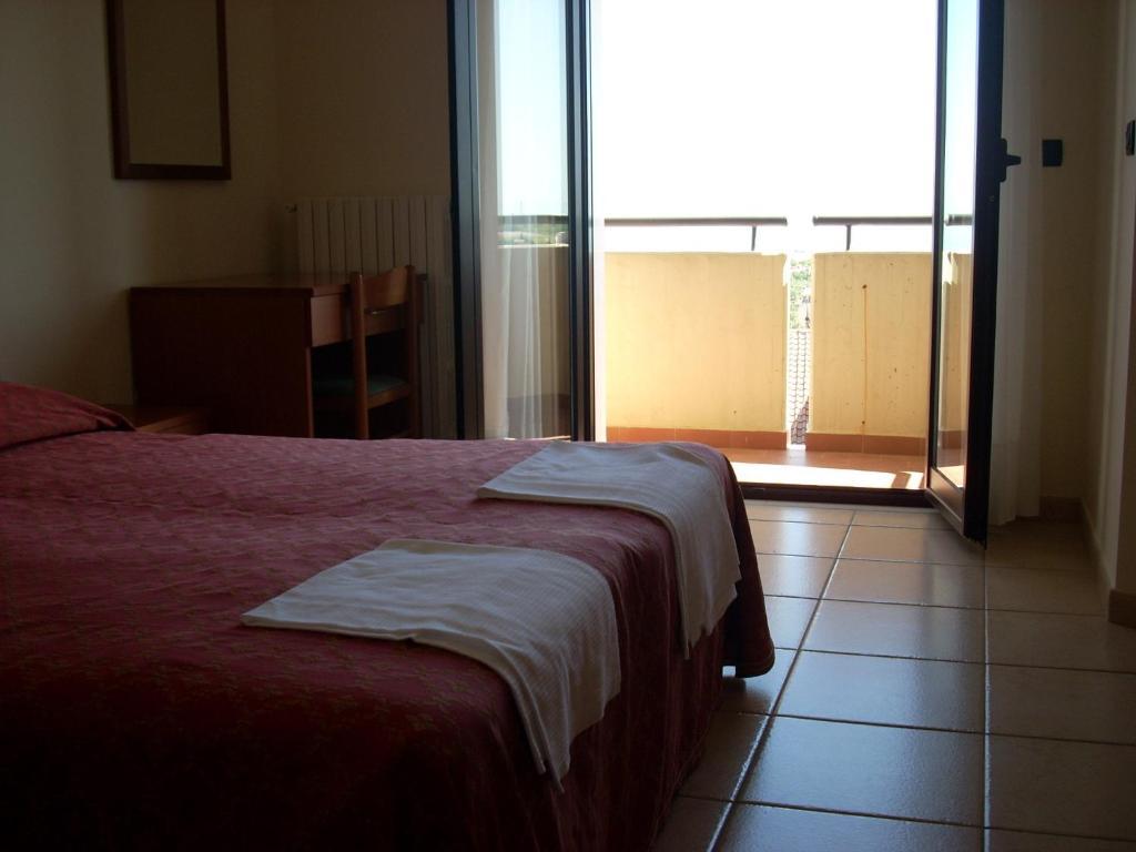 Hotel Margherita San Giovanni Rotondo Ruang foto