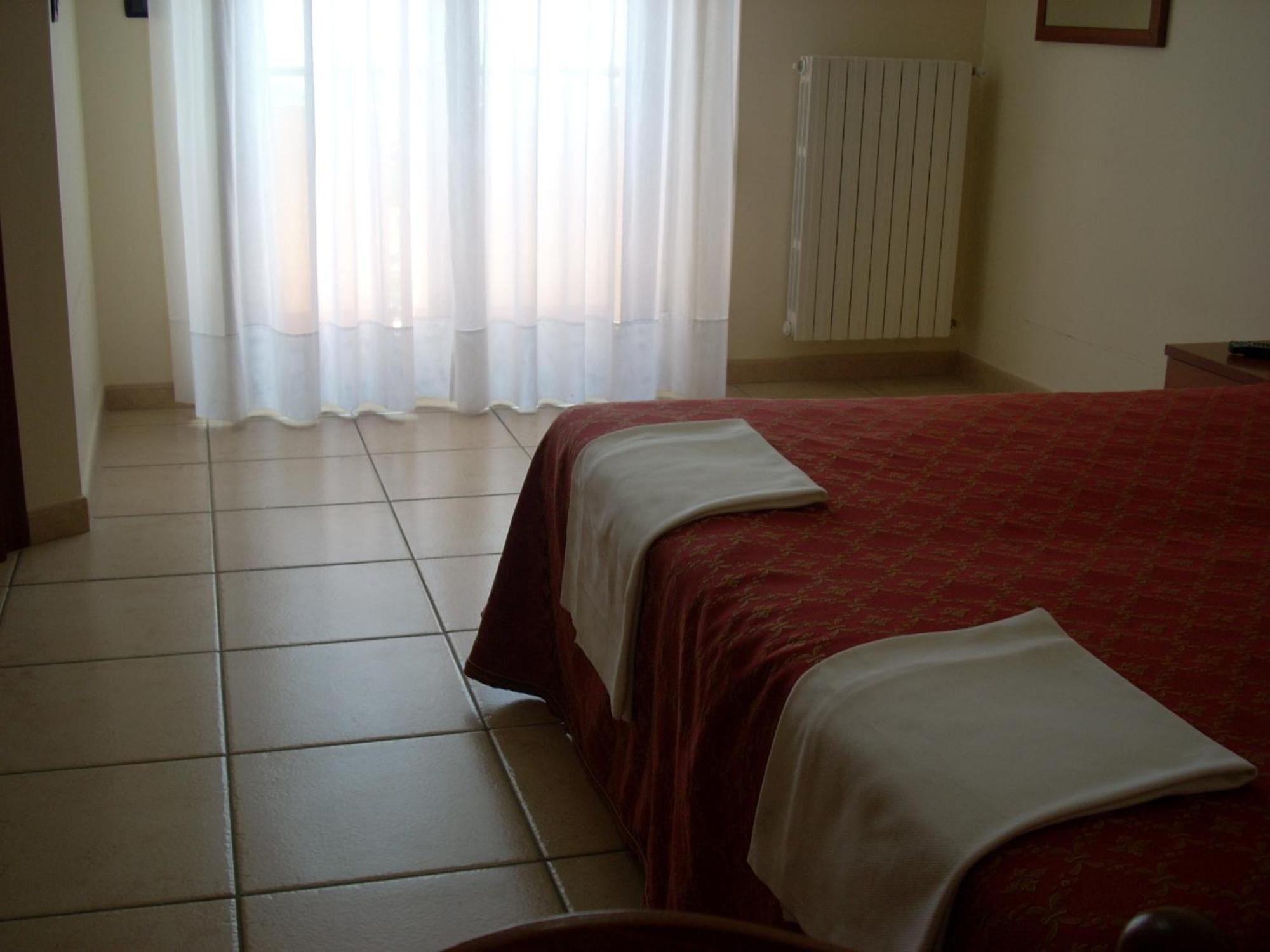 Hotel Margherita San Giovanni Rotondo Bagian luar foto